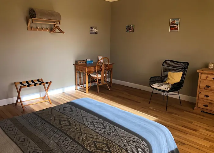 Et Table D'hotes Le Pontet Arthes