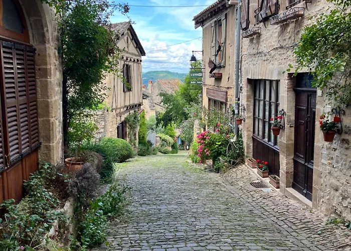 Et Table D'hotes Le Pontet 3*