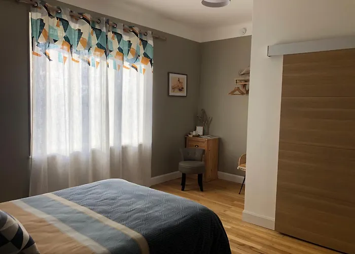 Et Table D'hotes Le Pontet 3* Arthes